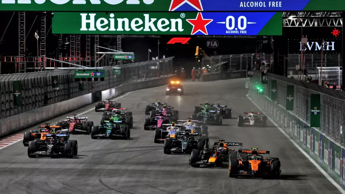 Racing Uncertainty: McLaren Contemplates Verstappen's Impact on Norris' Las Vegas Mistake