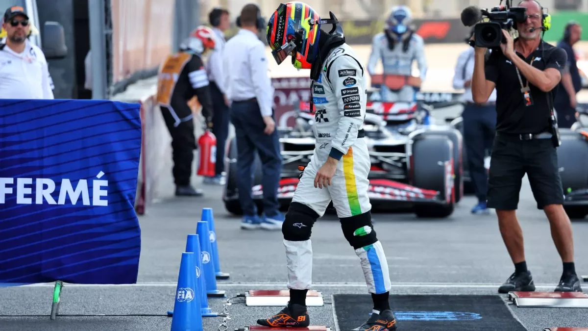 Verstappen Raises Eyebrows with McLaren Critique Amid Piastri's Performance Decline