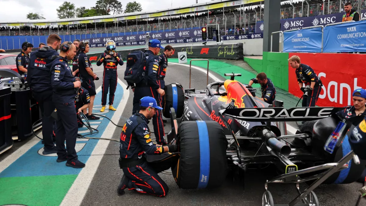 Red Bull Unveils Groundbreaking Plans for 2026 F1 Engine Innovation