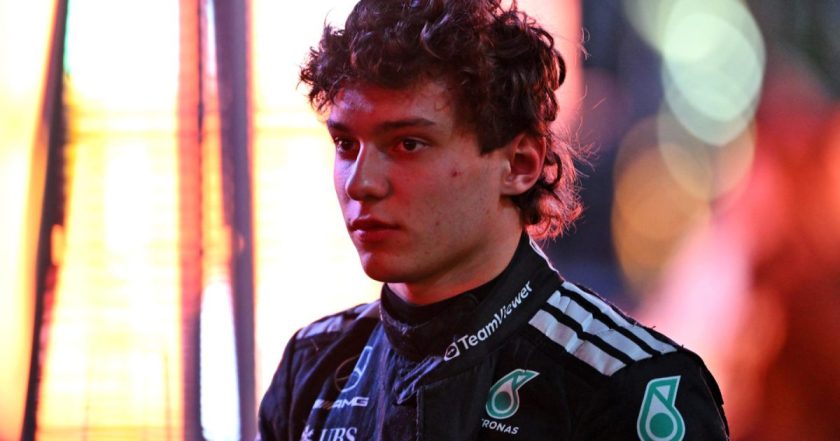 Toto Wolff Displays Strategic Mastery in Defending Kimi Antonelli's Remarkable F1 Comeback