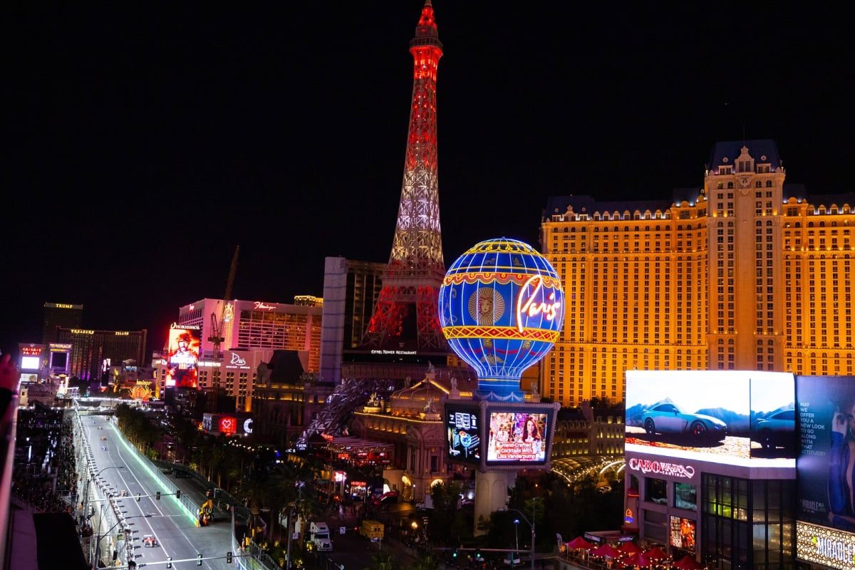 Las Vegas hoping F1 grand prix will give city boost over falling tourist numbers