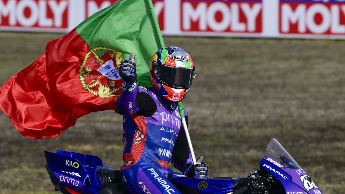 Oliveira Poised for Triumph at Valencia MotoGP