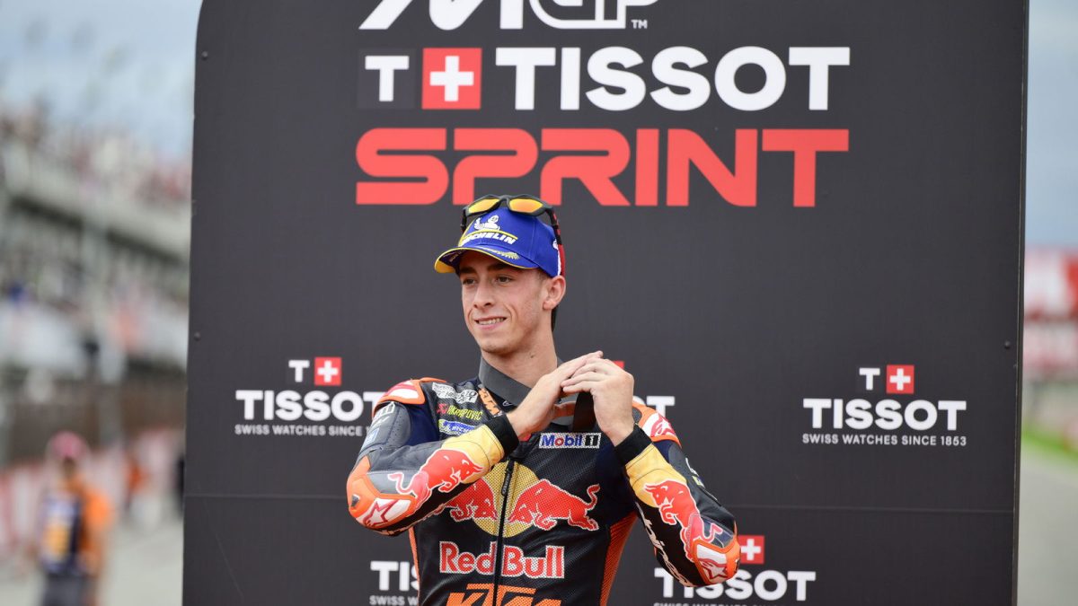 Daring Brilliance: Pedro Acosta's Fearless Strategy Dominates Valencia MotoGP Sprint