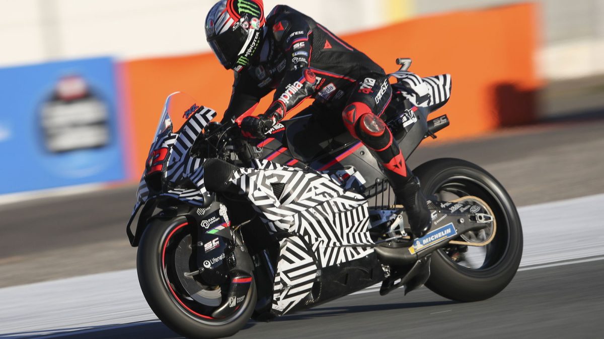 Aprilia engineer reveals “stretch the cover” goal of radical MotoGP aero change