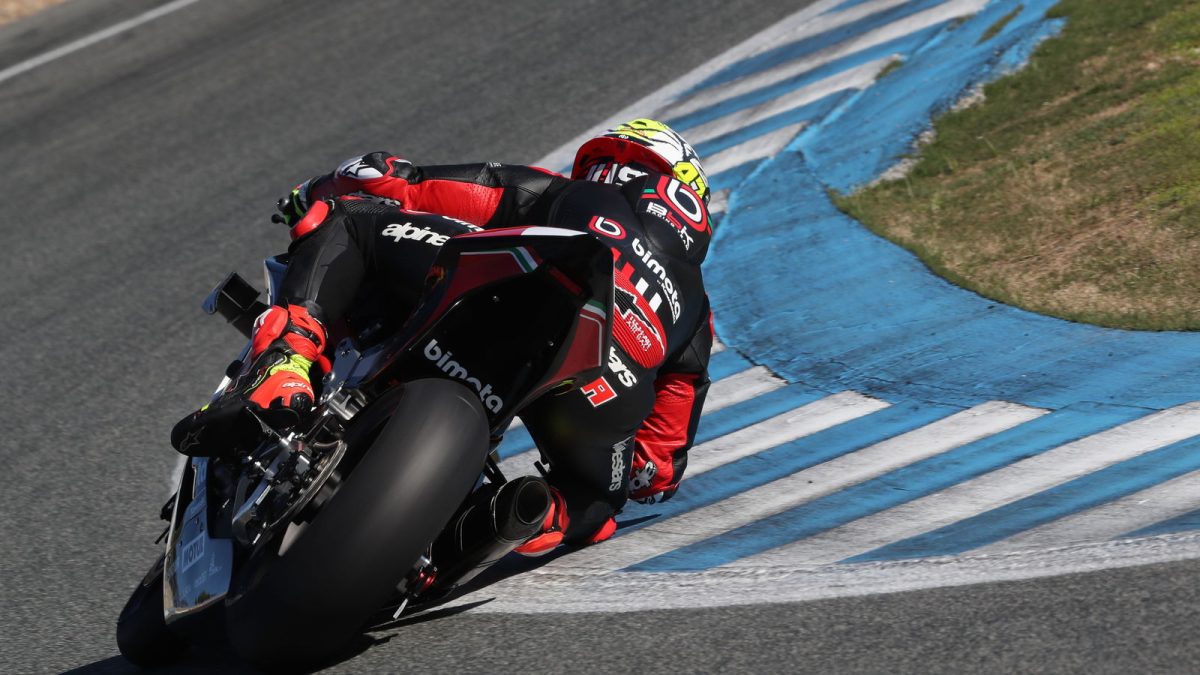 Revving Up Success: Former Jonathan Rea Crew Chief Revs Up Efforts for Axel Bassani Switch