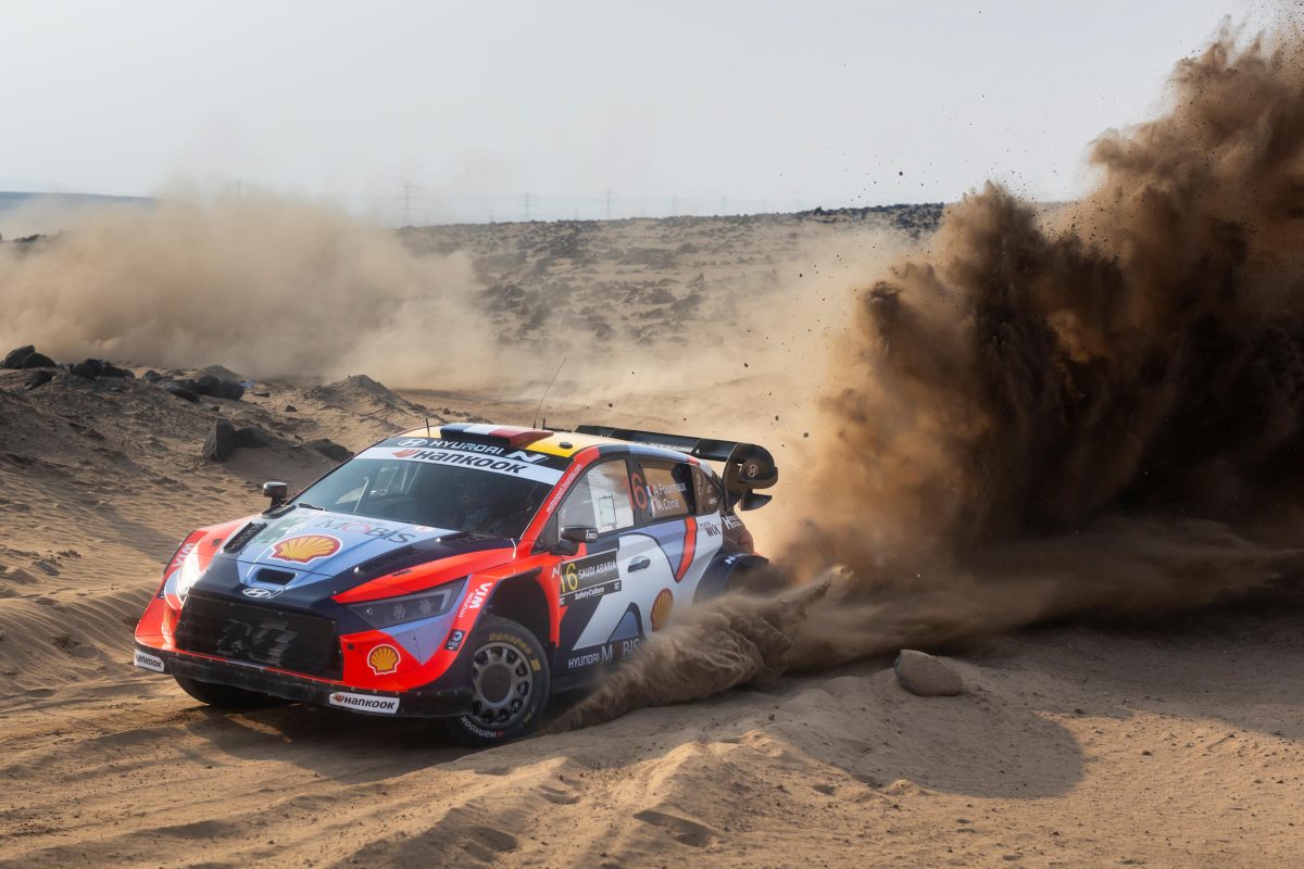 Ogier Takes the Lead while Sesks and Pajari Shine in Saudi Arabia Rally