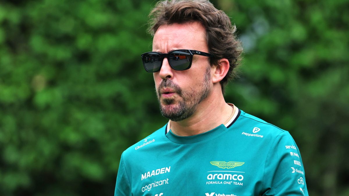 Fernando Alonso Fires Back: Foiling Christian Horner's Aston Martin Aspirations