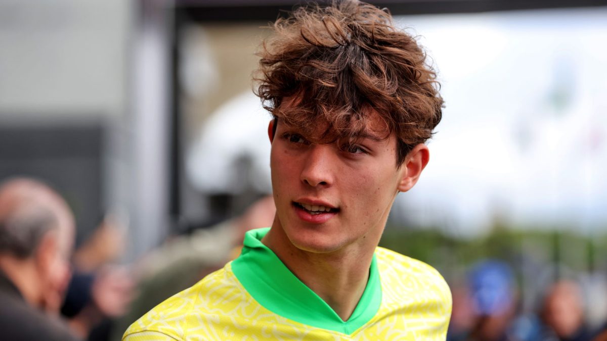 The Next Generation: Oliver Bearman Poised to Replace F1 Legend Lewis Hamilton, According to Ex-Team Boss