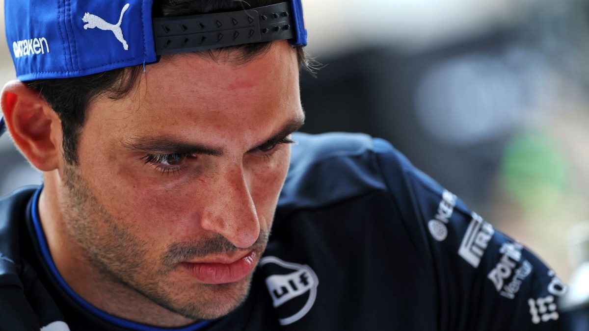 Carlos Sainz Shakes Up Formula 1 with Bold Stewarding Proposal and Sky Analysts Endorsement