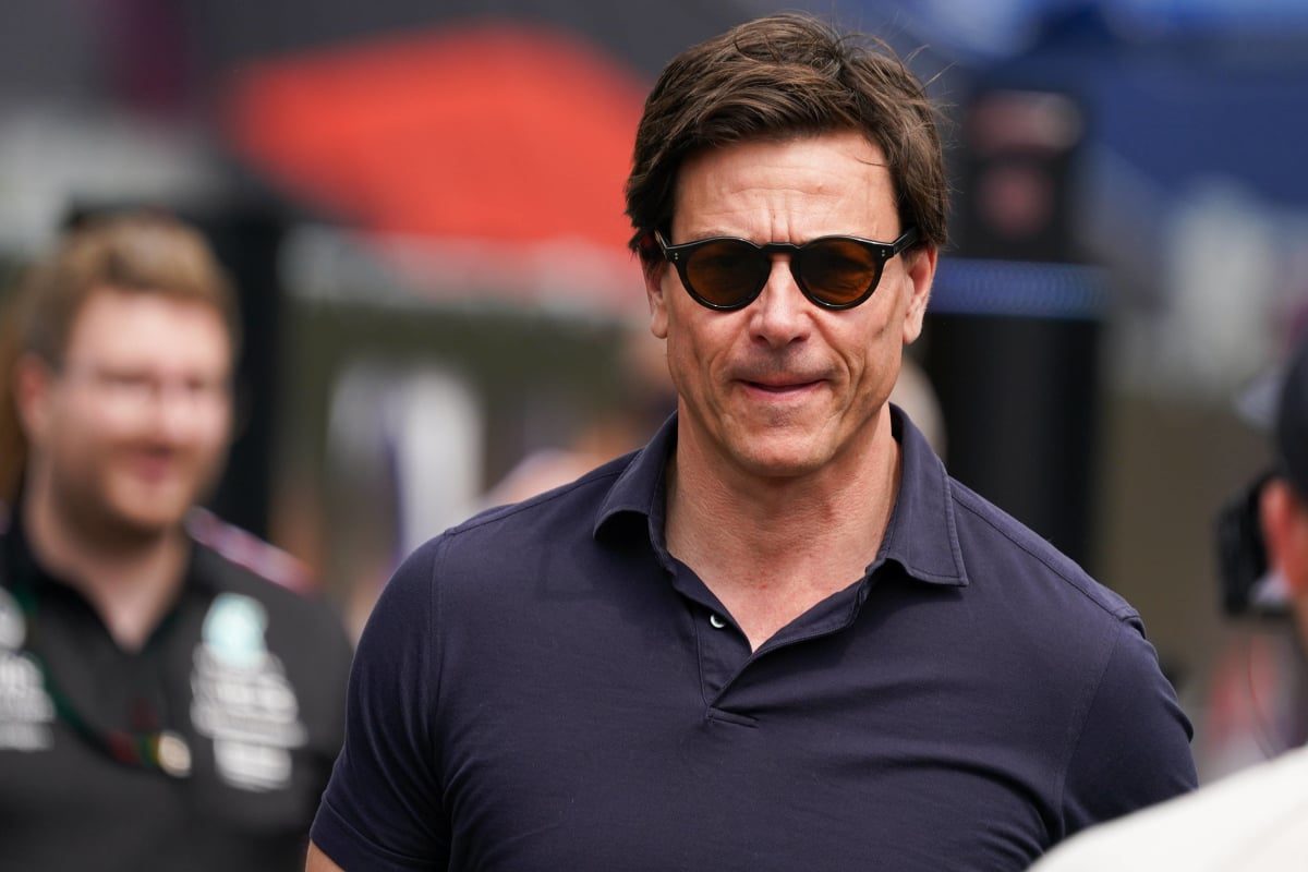 Wolff Asserts Authority: Showdown with Verstappen's Engineer Over Antonelli McLaren Allegations