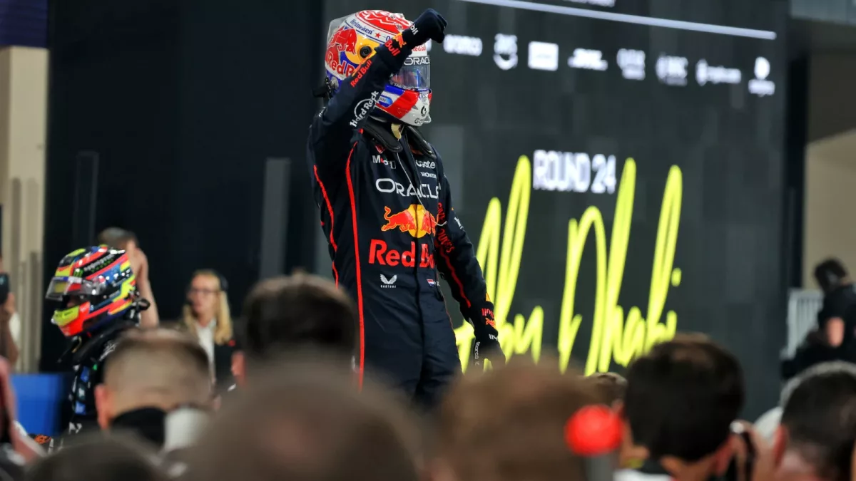 Verstappen Reigns Supreme: Dominates F1 Abu Dhabi GP Qualifying with McLaren Chase