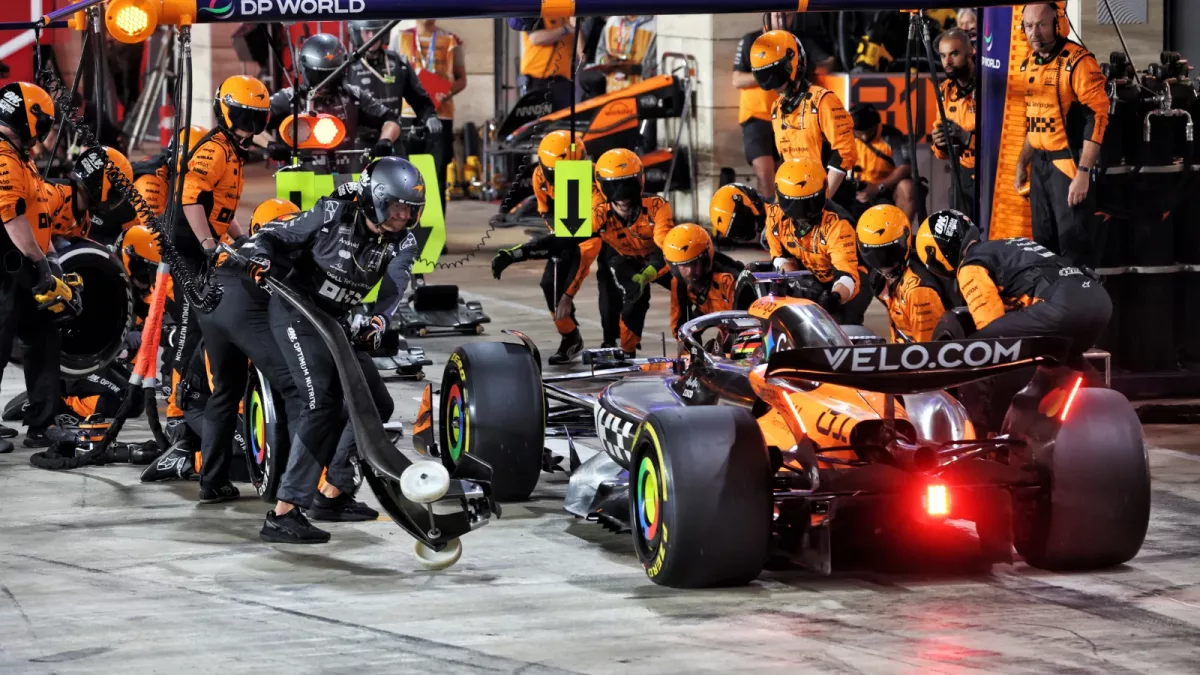 McLaren's Resilience Echoes Schumacher's Ferrari Era in Face of F1 Challenges