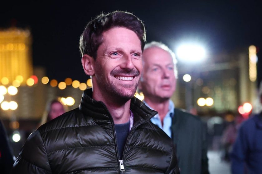 Revving Up for a Spectacular Comeback: F1 Legend Considers Return to the Track"