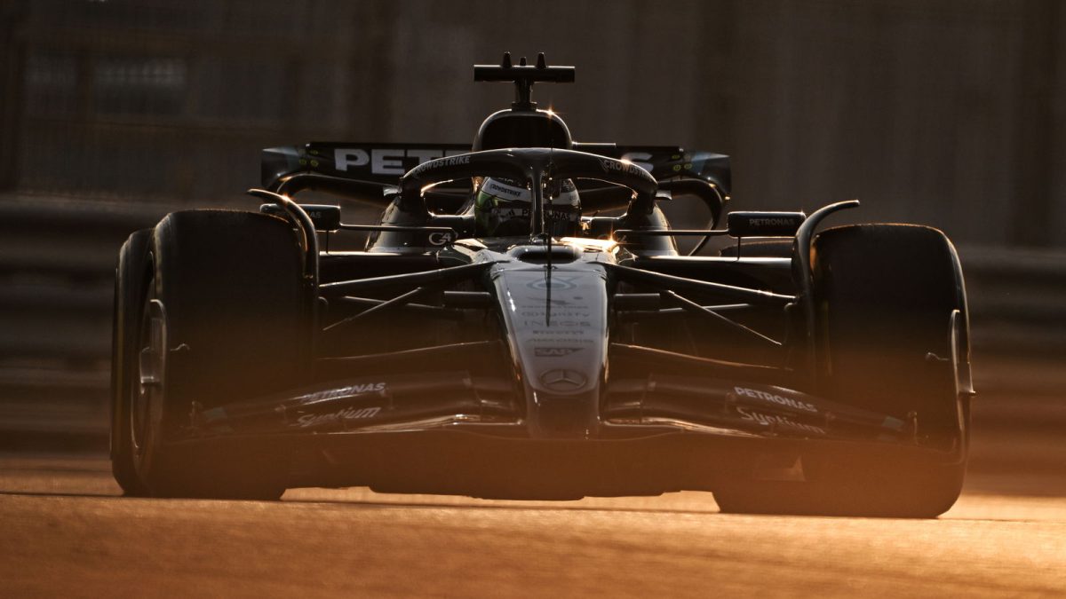 Driving Towards Success: Mercedes' Confident Approach to Early F1 2026 Favorites Tag