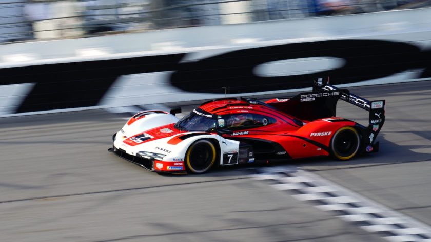 Julien Andlauer keeps Porsche ahead at Daytona at two-hour mark