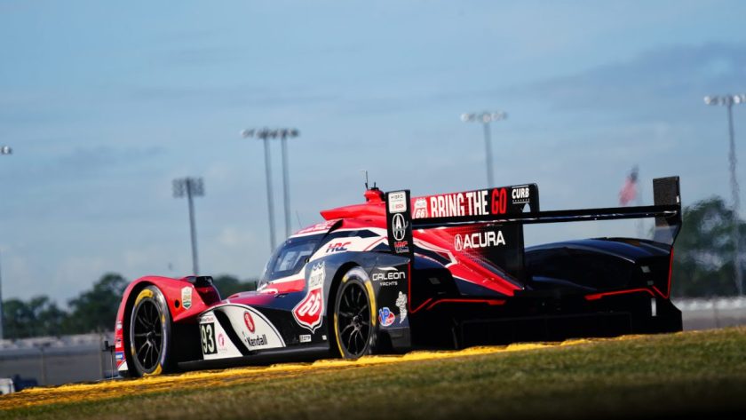 Bracing for the Heat: Alex Palou's Challenge of Double Stints in Daytona