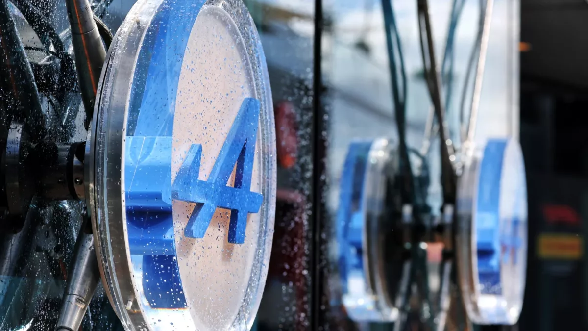 Alpine downplays obstacles of new Mercedes relationship in F1 2026