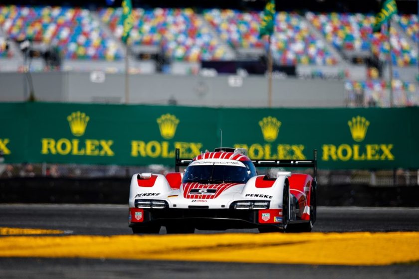 Vanthoor Shines Bright as Porsche Dominates in Daytona Roar Session