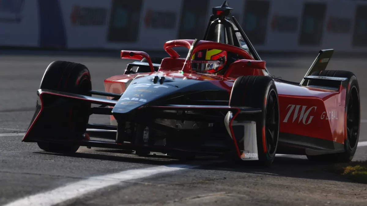Brazil winner Jake Dennis tops Formula E Mexico City E-Prix FP1