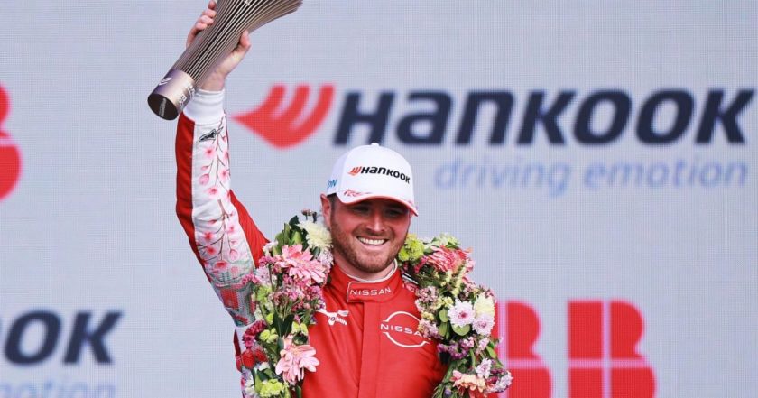 Oliver Rowland's Furious Fight to The Podium: How a Full Course Yellow Fueled His Mexico Formula E Triumph