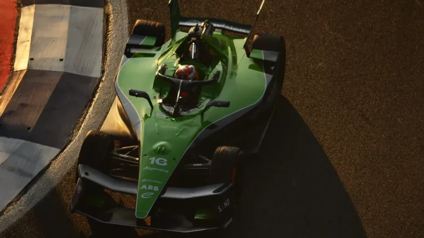 Buemi Surges to Pole Position in Thrilling Mexico City E-Prix Qualifying Battle