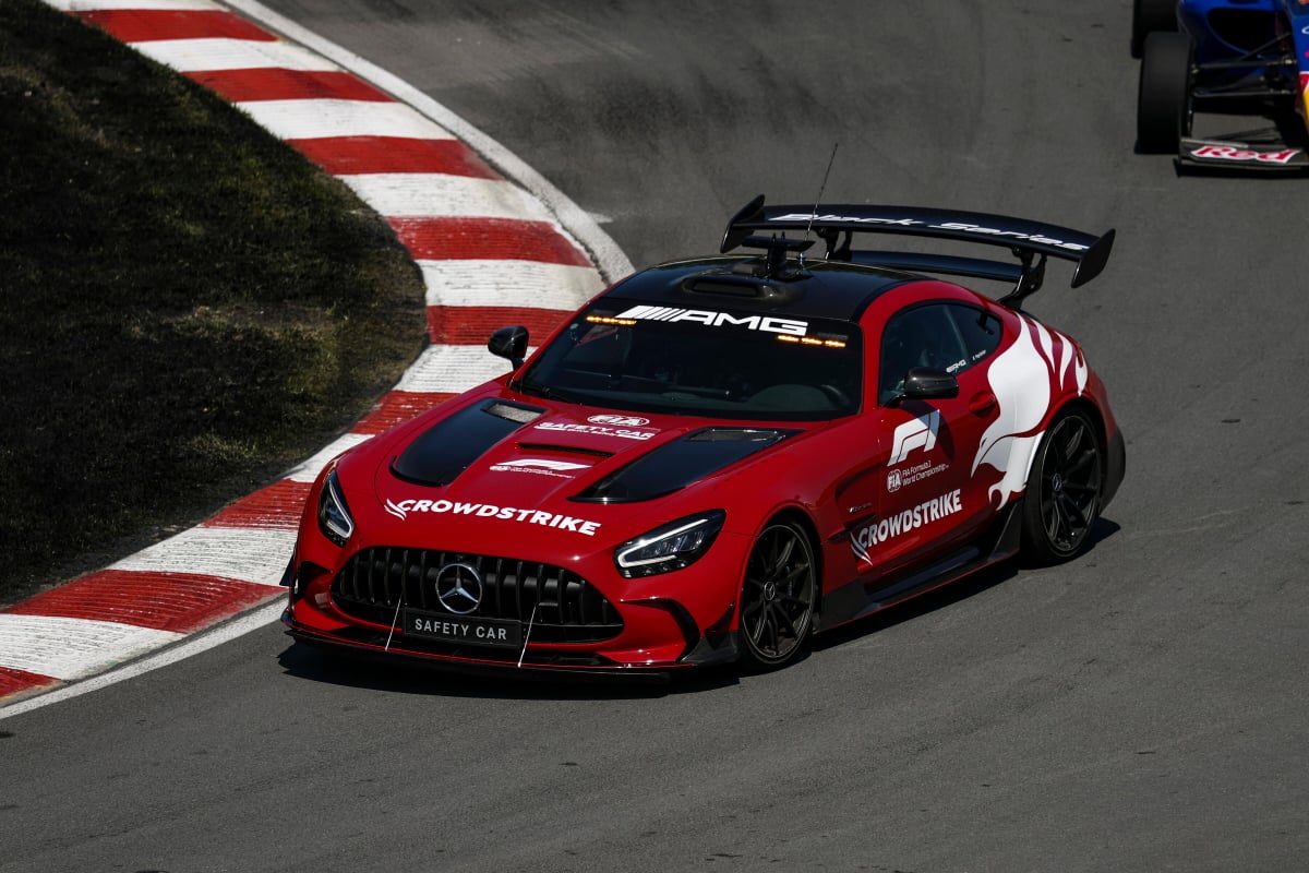Mercedes Motorsport Steps Up: Dominance of the F1 Safety Car Amidst Aston Martin's Departure