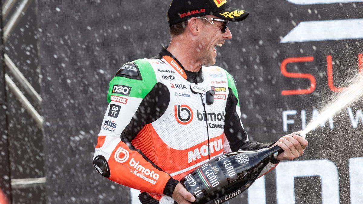 Alex Lowes Defies Age and Excels in WorldSBK Career at 35