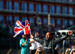 The Epic Journey of Lewis Hamilton in Formula 1: A Mastery of Wins, Titles, and Triumphs on the World’s Best Circuits