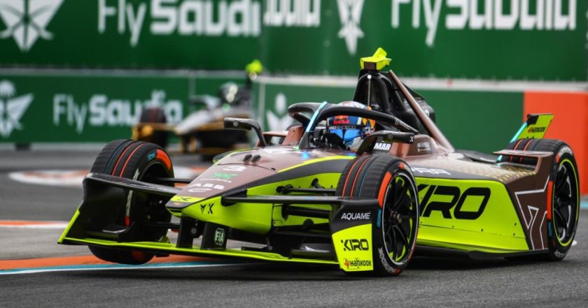 Pepe Mart&iacute; Embraces the 'Baptism of Fire' with Stunning Victory in Formula E
