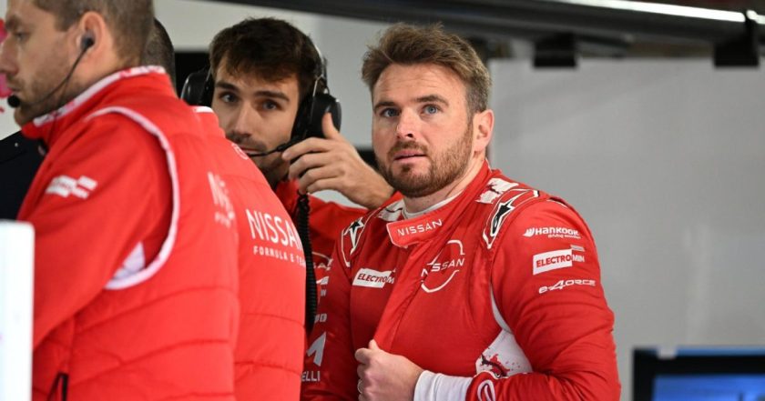 Oliver Rowland Sets the Pace: Championing Excellence in Nissan Formula E Performance