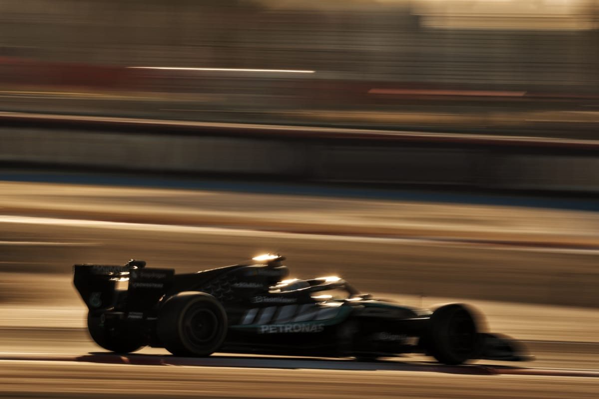 Driving Towards Victory: Mercedes' Dominance Shines in Final F1 2026 Pre-Season Test Long Runs