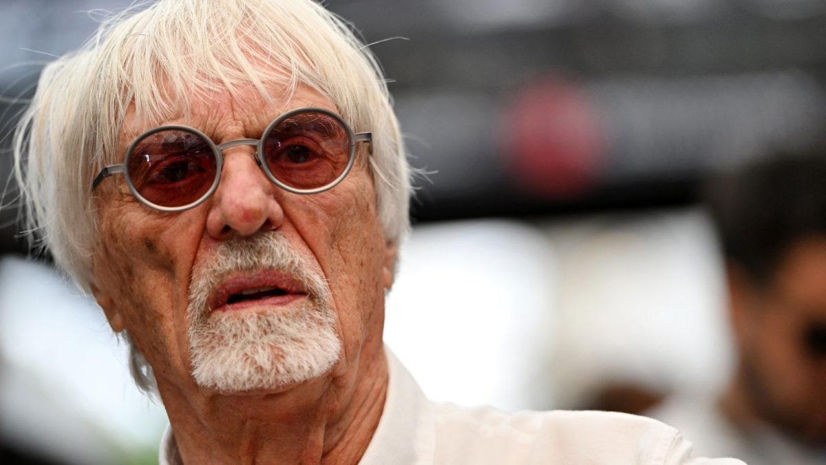 Forewarning for F1 2026: Bernie Ecclestone's Rare Endorsement of Lewis Hamilton
