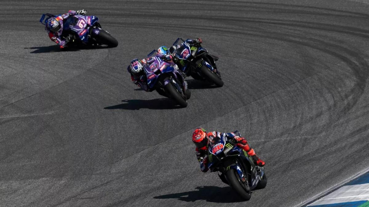 Jorge Lorenzo Defends Yamaha and Condemns Criticism: The V4 MotoGP Bike Debate