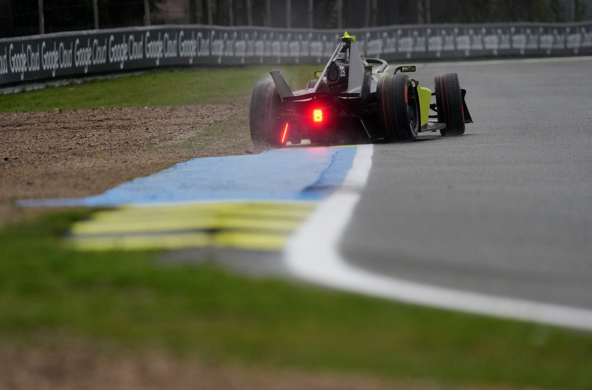 The Shadow of the Second-Seat Curse Looms Over Another Prominent Team