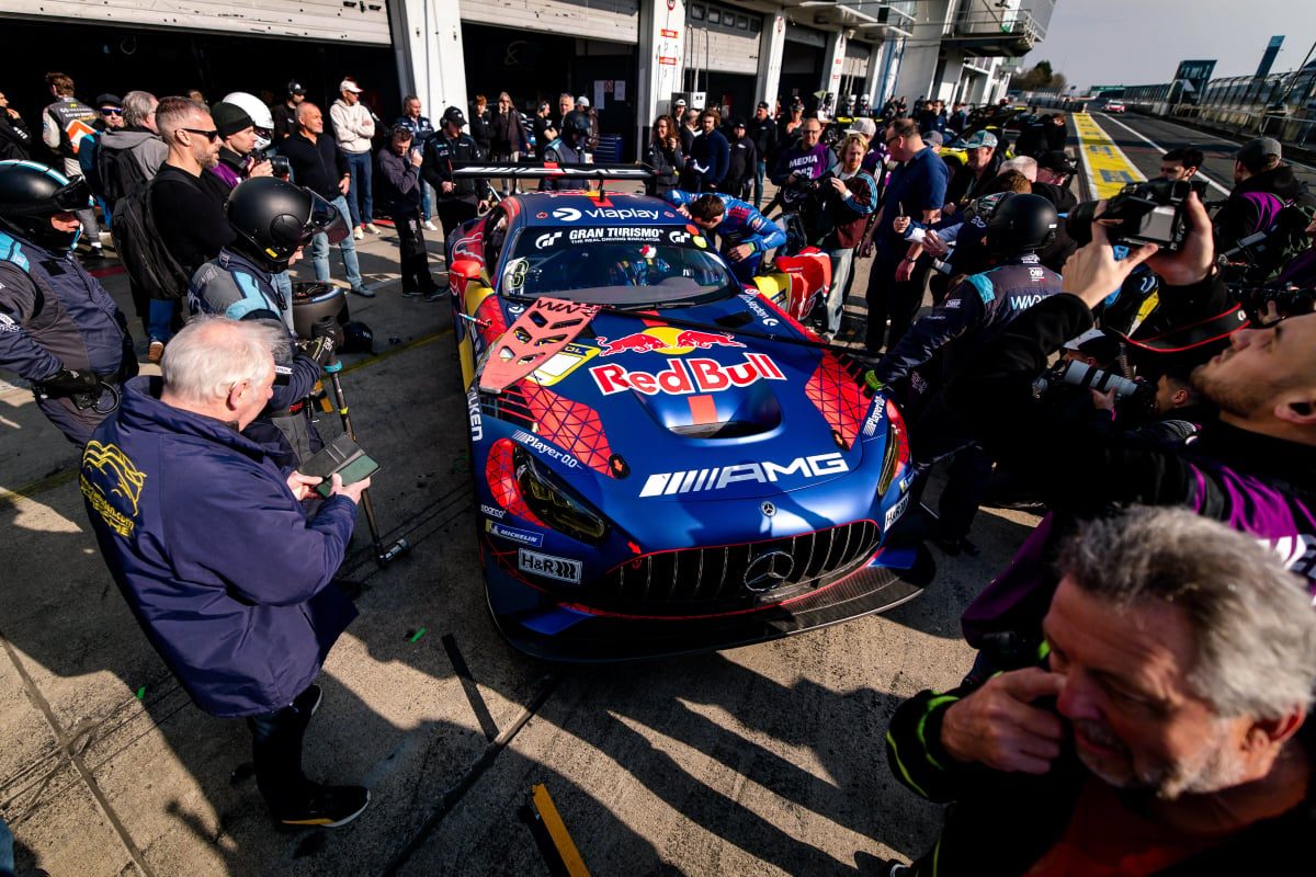 Verstappen's Pit Stop Predicament: Navigating Nurburgring's Brutal Rules