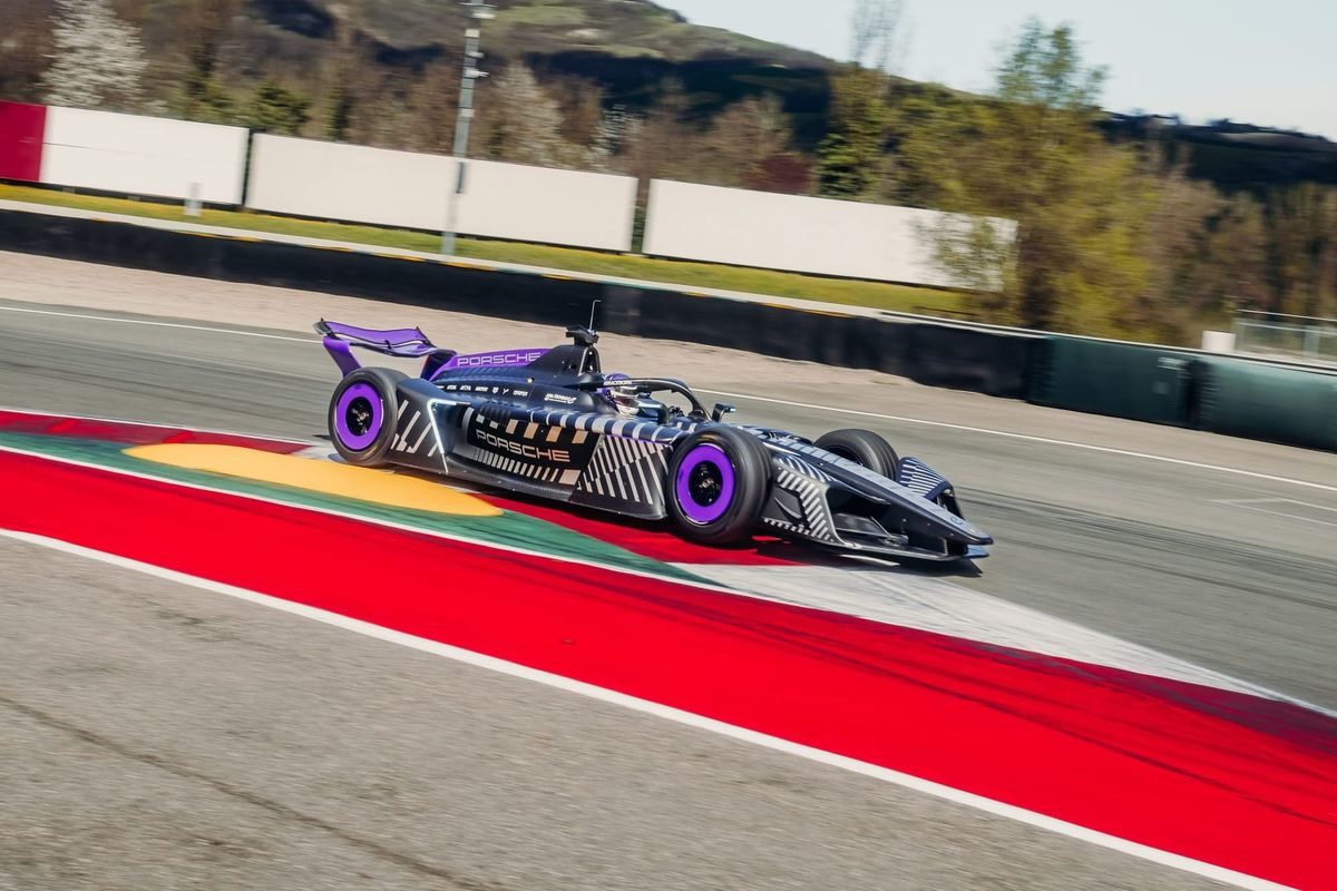 Revolutionizing Electric Racing: The Unveiling of Porsche's Gen4 Formula E Car