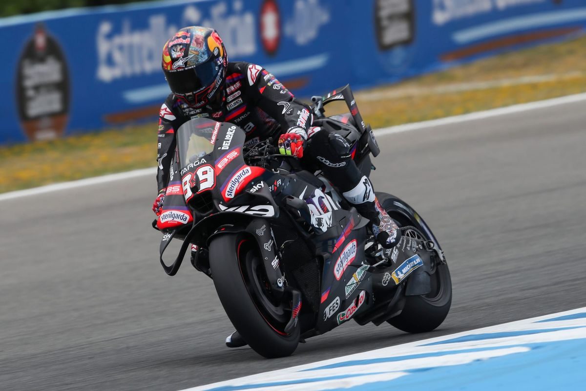 Unforgettable Drama Unfolds: The Astonishing Martin Crash Shocks MotoGP Fans