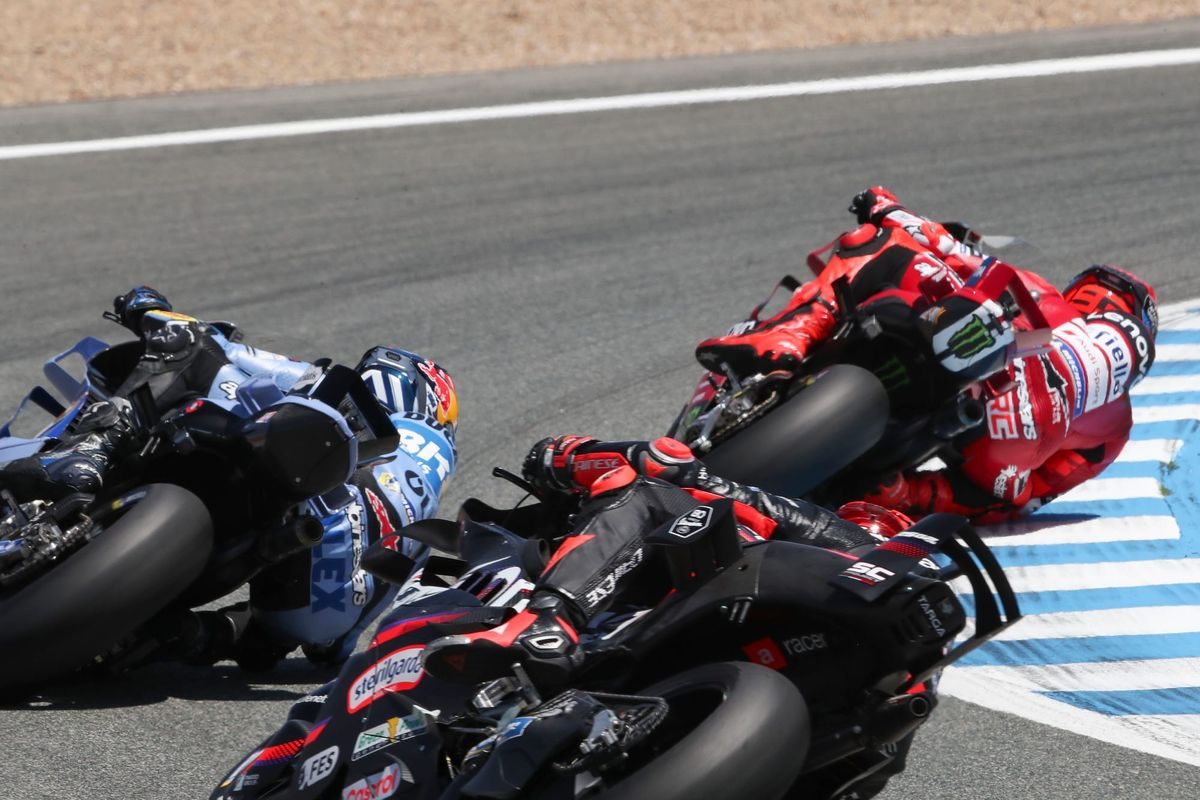 Marc Marquez crashes out as Alex dominates Jerez MotoGP