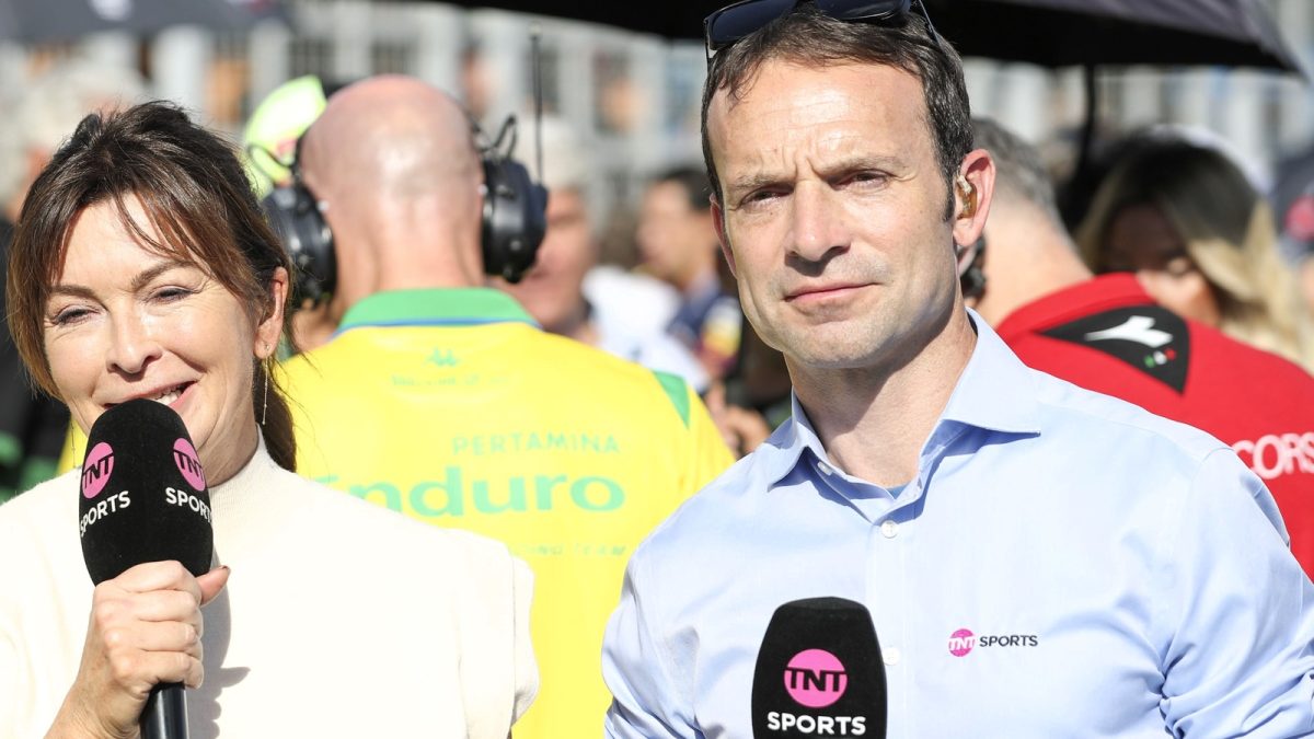 Revving up the Race - Sylvain Guintoli Returns to BSB Stage at Donington Park Test