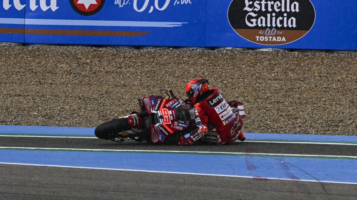 The Thrilling Triumph: Marc Marquez Navigates a Spectacular Jerez MotoGP Sprint with Precision and Courage