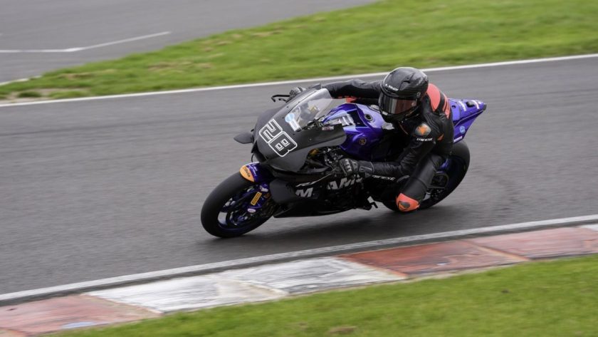 Bradley Ray reigns supreme on Day 1 of 2026 Oulton Park BSB Test