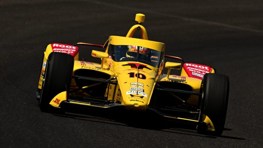 Alex Palou sets the pace in thrilling start to Indy 500 practice