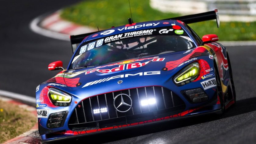F1 drivers react to Max Verstappen's Nurburgring 24 Hours near-miss