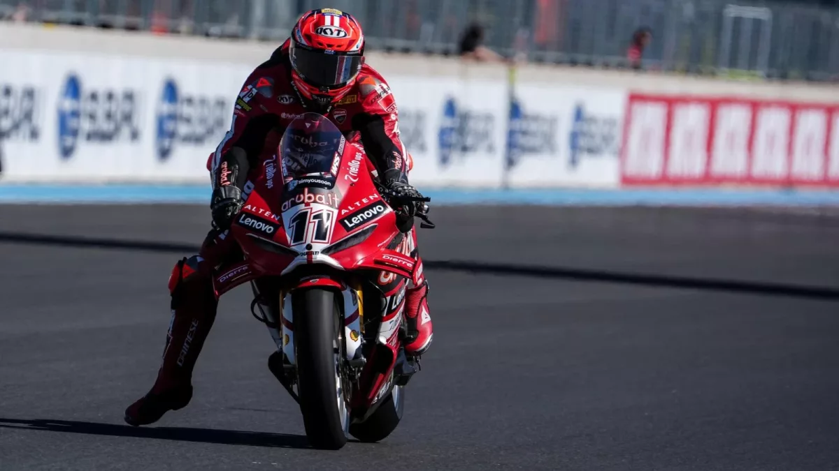 Nicolo Bulega Triumphs in Dramatic Fashion at Hungarian WorldSBK Superpole Race