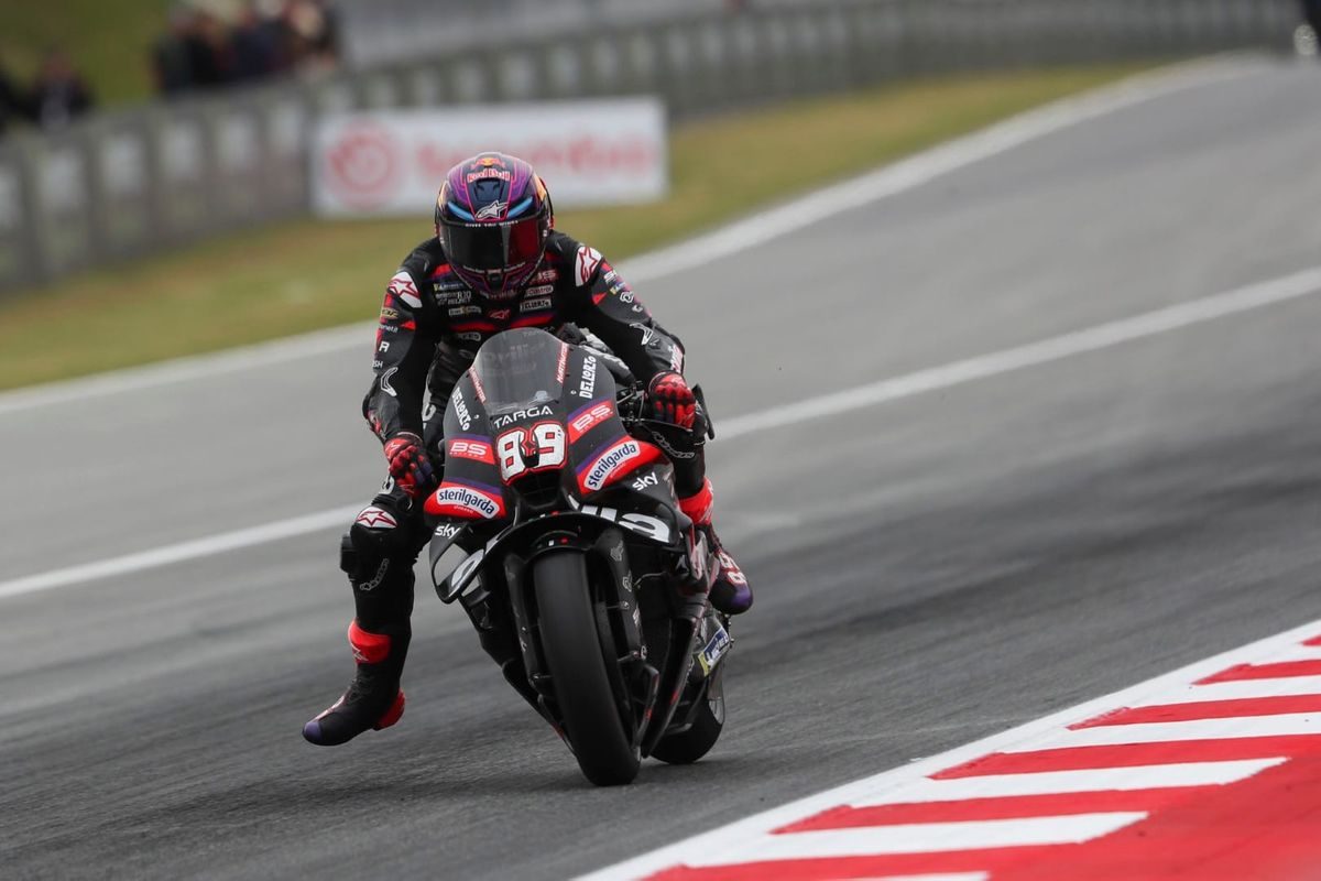 High Drama Unfolds as Martin Faces Barrier Scare During Opening Barcelona MotoGP Practice