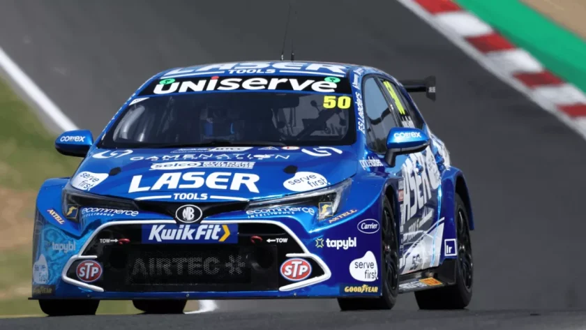 &Aacute;r&oacute;n Taylor-Smith makes triumphant return with historic BTCC victory at Brands Hatch