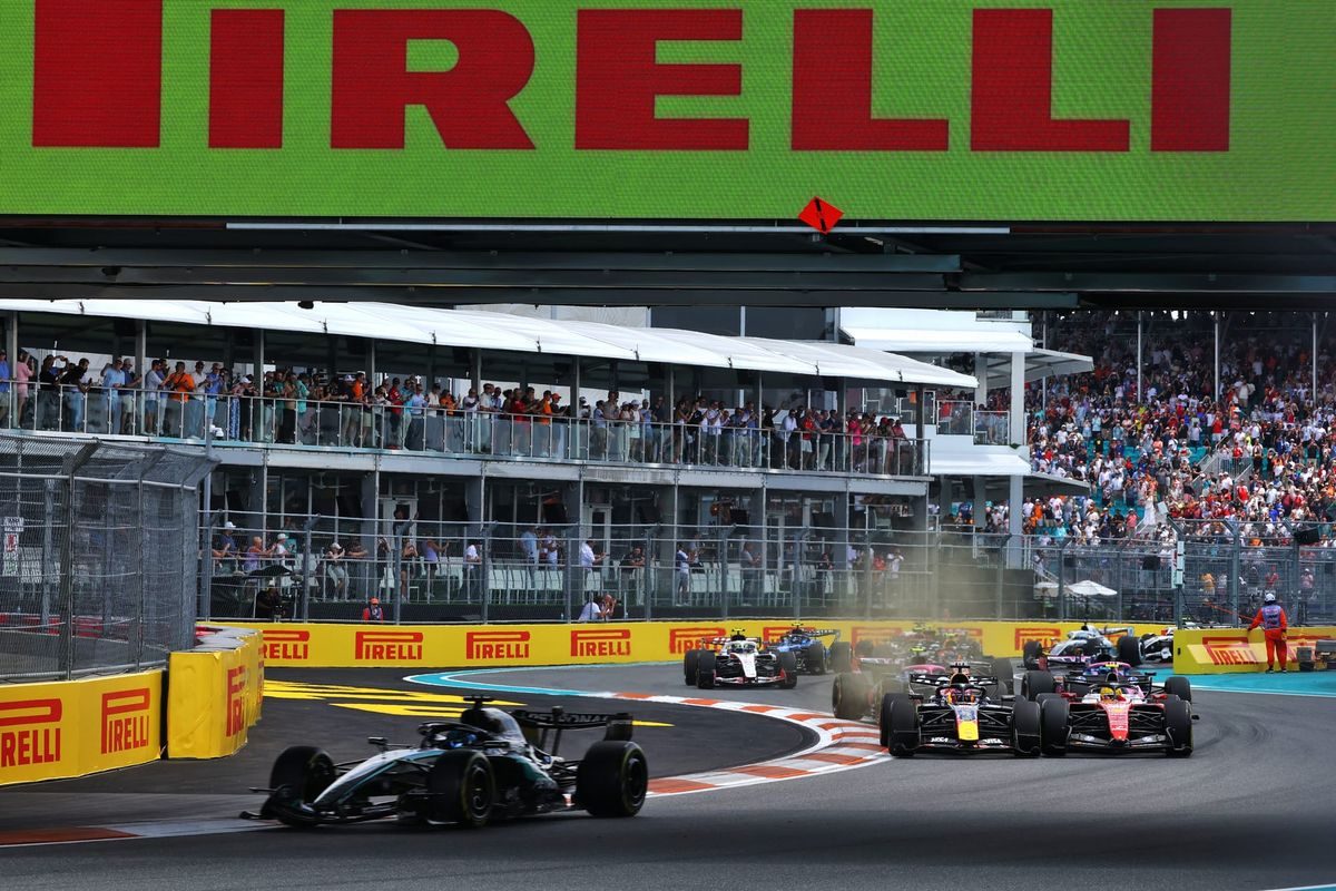 The Intense Showdown: Verstappen Calls Out Hamilton for Wasting Time in Miami Clash