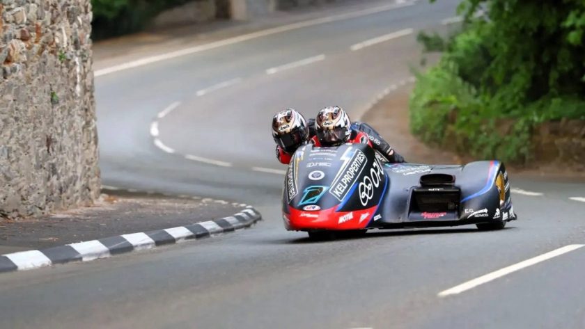 High-Stakes Drama at Isle of Man TT Qualifying: The Unforgettable Collision of Crowe Sidecars