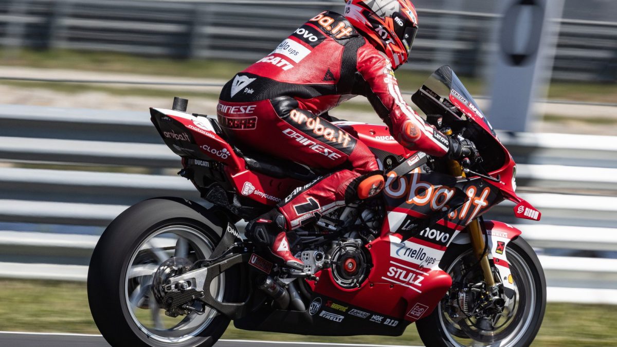 Thrilling Twists at the 2026 Hungarian WorldSBK Superpole: Bulega Seizes Pole Position in a Shocking Turn of Events