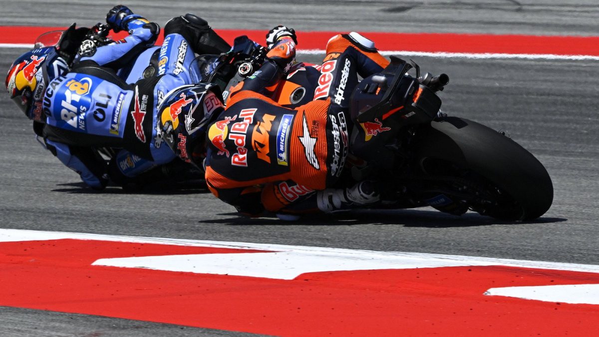 Pedro Acosta's Dramatic Turn of Events in Catalunya MotoGP Sprint Race